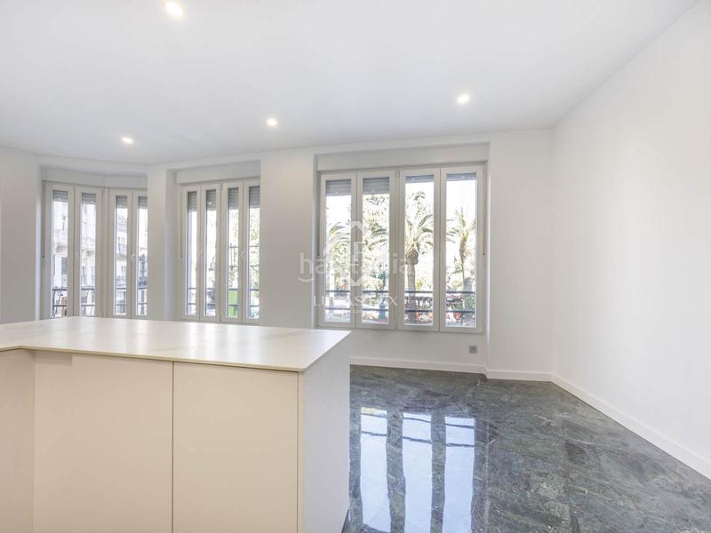 Foto f00e0b0c-e0d1-484c-a060-7c149dfa52a7. Location appartement dans Gran Via Valencia