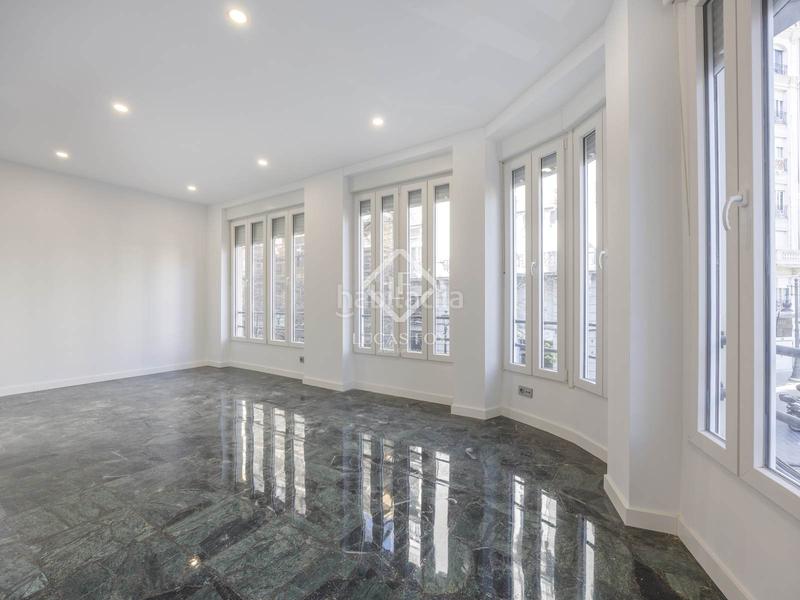 Foto f4dc3f5e-0689-4a0f-9029-2c168f46b4fa. Location appartement dans Gran Via Valencia