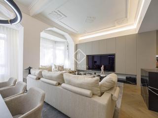 Location Appartement à Gran Via. En alquiler piso recién reformado de lujo en gran vía valencia,
