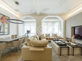 Location Appartement à Gran Via. En alquiler piso recién reformado de lujo en gran vía valencia,