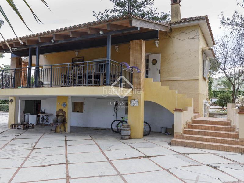 Foto 47ebb00c-c1cd-4bfd-b43a-d9eddb1fcd08. Chalet avec chauffage parking piscine dans La Cañada Paterna