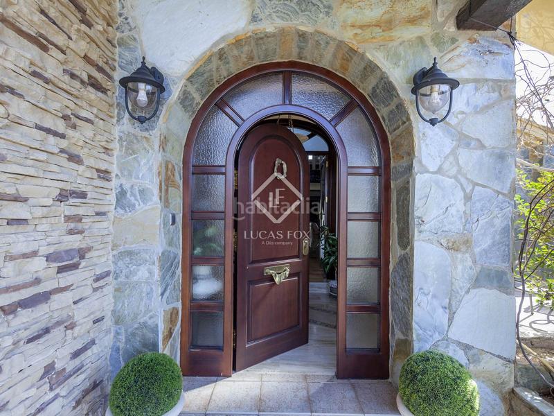 Foto 198b0925-0bb5-4d37-bd65-9e4dd38b986c. Chalet con riscaldamento parcheggio piscina in Alfinach - Monasterios Puçol