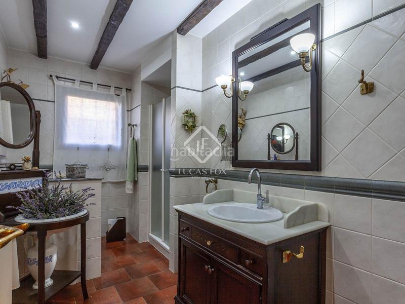 Foto 2bc83b9a-4f8d-4bf6-9c57-3664def942b0. Chalet con riscaldamento parcheggio piscina in Alfinach - Monasterios Puçol