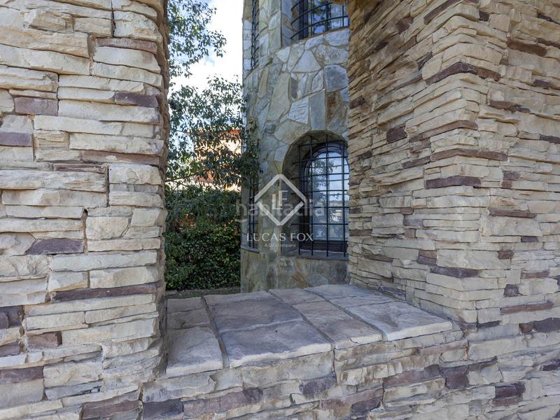 Foto 2c8866b6-d266-4fc0-a1b8-7e4629165584. Chalet con riscaldamento parcheggio piscina in Alfinach - Monasterios Puçol