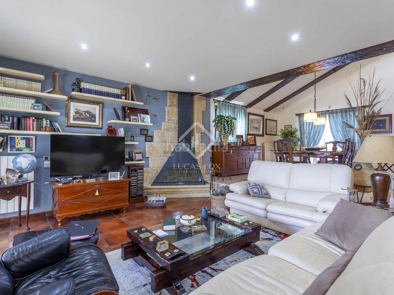 Foto 317f283c-68cc-4381-9fed-39e6ffa5d463. Chalet con riscaldamento parcheggio piscina in Alfinach - Monasterios Puçol