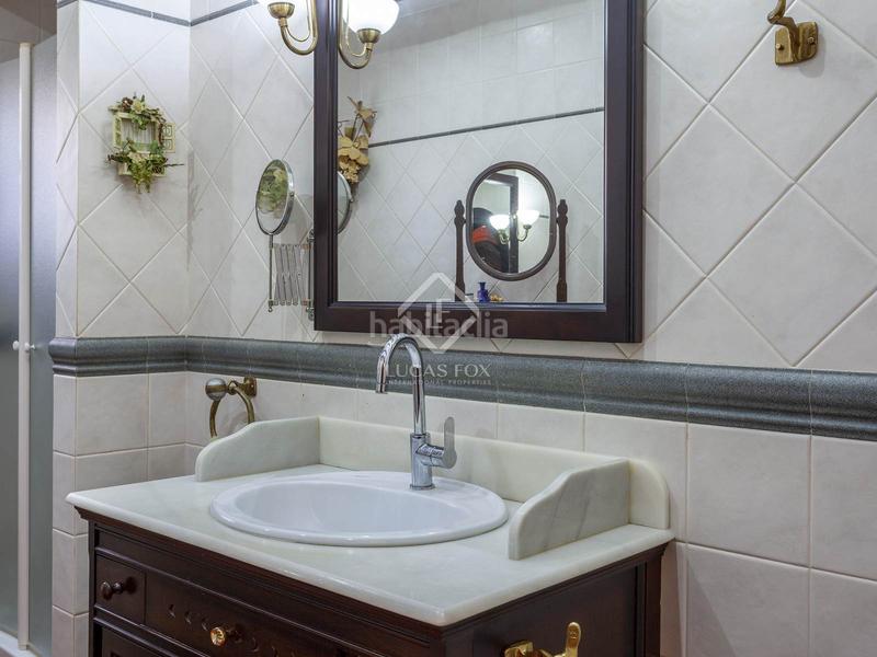 Foto 42865c71-0050-4e60-a317-56a530eb84a0. Chalet con riscaldamento parcheggio piscina in Alfinach - Monasterios Puçol