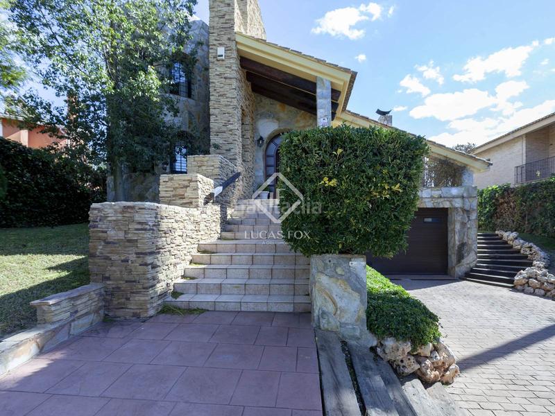 Foto ac31bdb5-6ac4-4739-a5f4-c9002df6d5f3. Chalet con riscaldamento parcheggio piscina in Alfinach - Monasterios Puçol