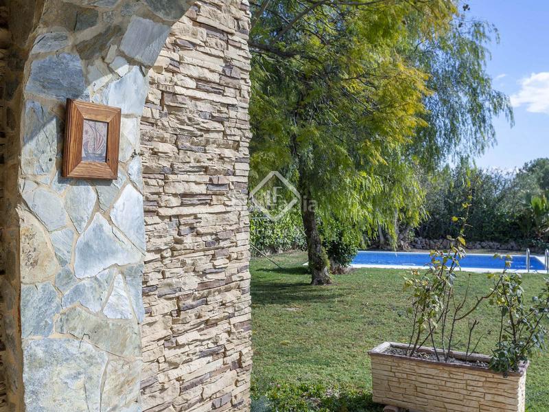 Foto da4bff1c-5892-4696-b5c8-e4a08e157279. Chalet con riscaldamento parcheggio piscina in Alfinach - Monasterios Puçol