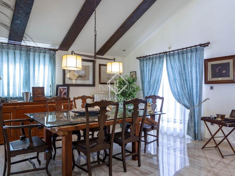 Foto e283c73c-0d1e-4b88-aea8-d5e1b6c7034c. Chalet con riscaldamento parcheggio piscina in Alfinach - Monasterios Puçol