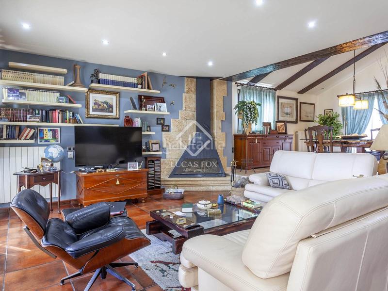 Foto ebd24b9d-5f7b-4fac-ba29-6b9b9375f4bb. Chalet con riscaldamento parcheggio piscina in Alfinach - Monasterios Puçol