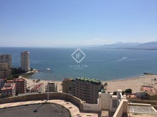 Landgut in El Faro. Parcela con impresionantes vistas de la costa en venta en culler