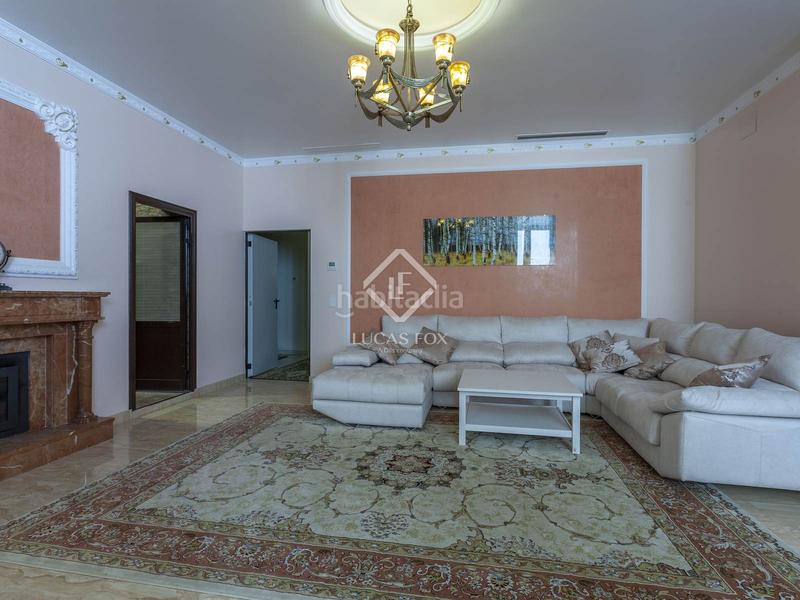 Foto 03f00e68-5e29-42a4-9692-ef47881f3f96. Xalet amb calefacció aparcament piscina a Rocafort