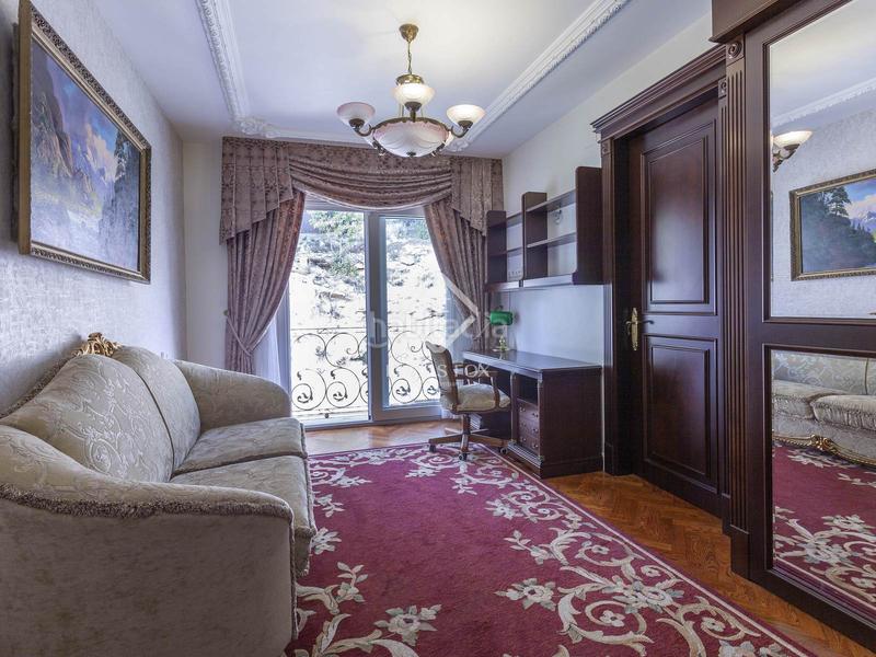 Foto 12b645bd-5c1f-4407-9ca9-f1f545d0e225. Xalet amb calefacció aparcament piscina a Rocafort