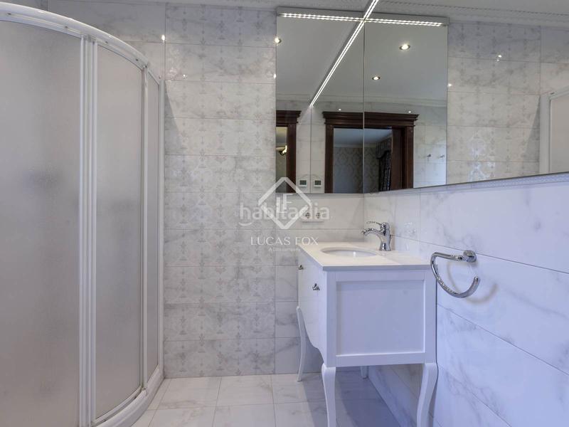 Foto 18f996dc-2878-465a-94bb-5687c5b111b3. Xalet amb calefacció aparcament piscina a Rocafort