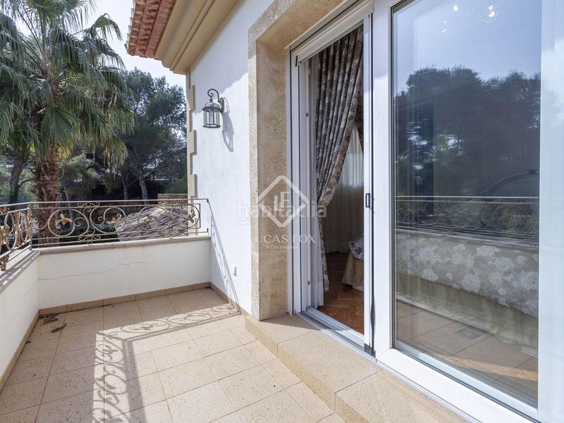 Foto 7a896c6c-59f9-4579-98e9-c21935cc55ae. Xalet amb calefacció aparcament piscina a Rocafort