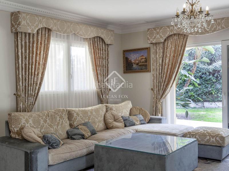 Foto 9a3bef67-1613-4067-beb6-492e7fb48af2. Xalet amb calefacció aparcament piscina a Rocafort