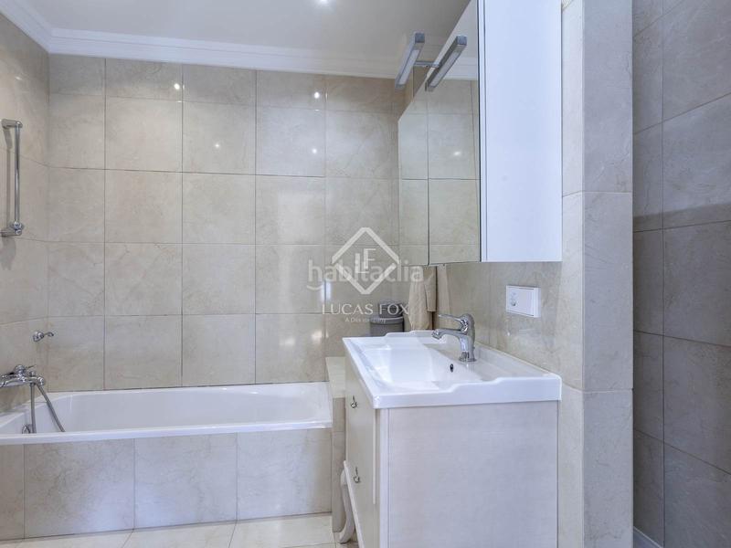 Foto 9cd903e1-28bb-4712-a697-eb40dce87c44. Xalet amb calefacció aparcament piscina a Rocafort