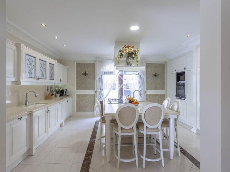 Foto baa74ed7-88cd-47d3-becd-9e4598e0b281. Xalet amb calefacció aparcament piscina a Rocafort