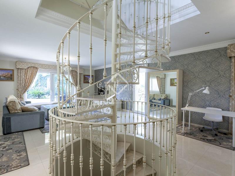 Foto c3bcc04d-9f6c-4bc4-820c-4a4218d23bf1. Xalet amb calefacció aparcament piscina a Rocafort