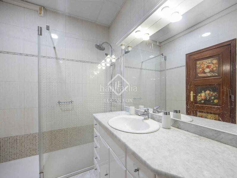 Foto 962a4088-d53a-4c88-9e05-d15546d7f5ea. Appartement dans Russafa Valencia