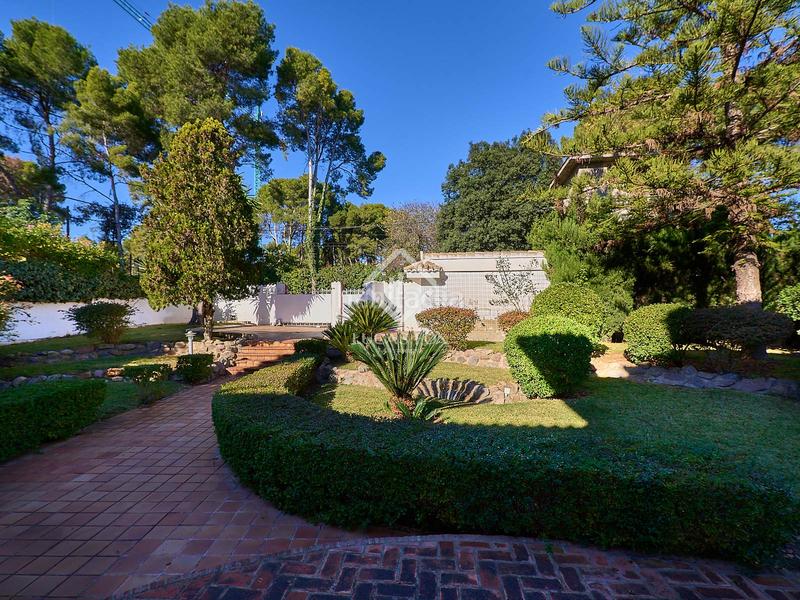 Foto dcac5d11-4b01-4141-927a-f0b21a68c100. Miete chalet mit parking pool in Godella