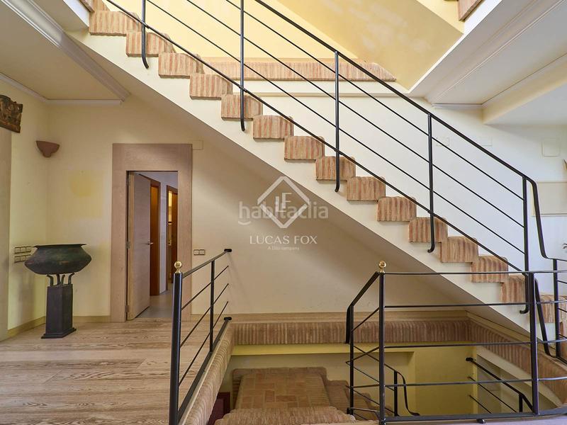 Foto 1f9c0250-fc7f-4816-bc17-7d8c1f982794. Rent chalet with parking pool in Godella