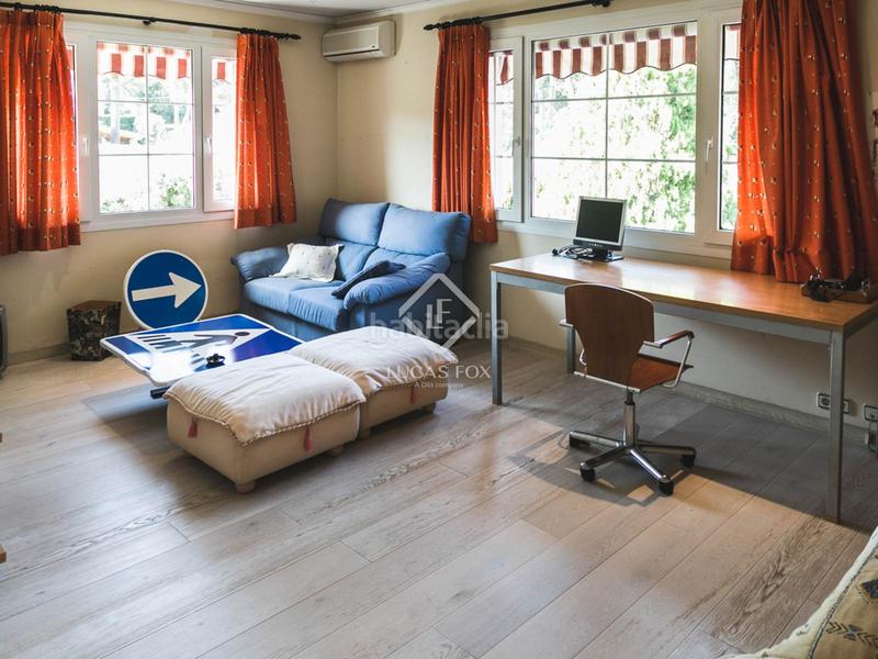 Foto 78debbf7-29cc-409a-aae1-8465d04748e7. Rent chalet with parking pool in Godella