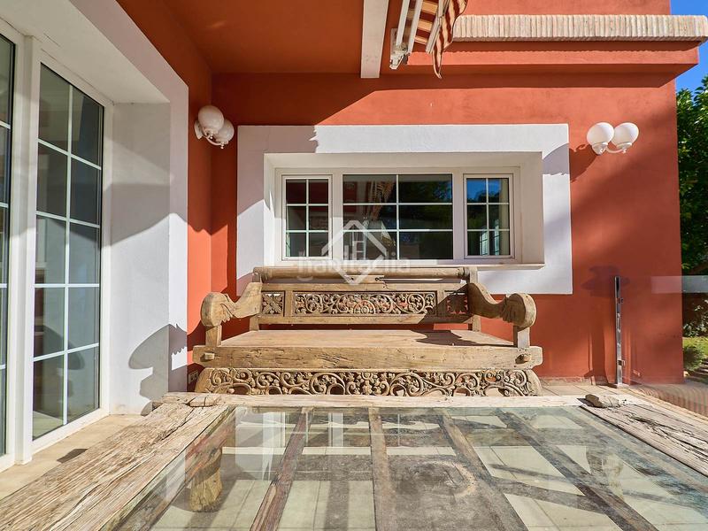 Foto 8ecbe280-811f-41ad-ba03-af4773981e1d. Rent chalet with parking pool in Godella