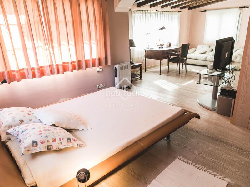 Foto 98d3012a-f646-4d4c-aac3-a3343b27d739. Rent chalet with parking pool in Godella