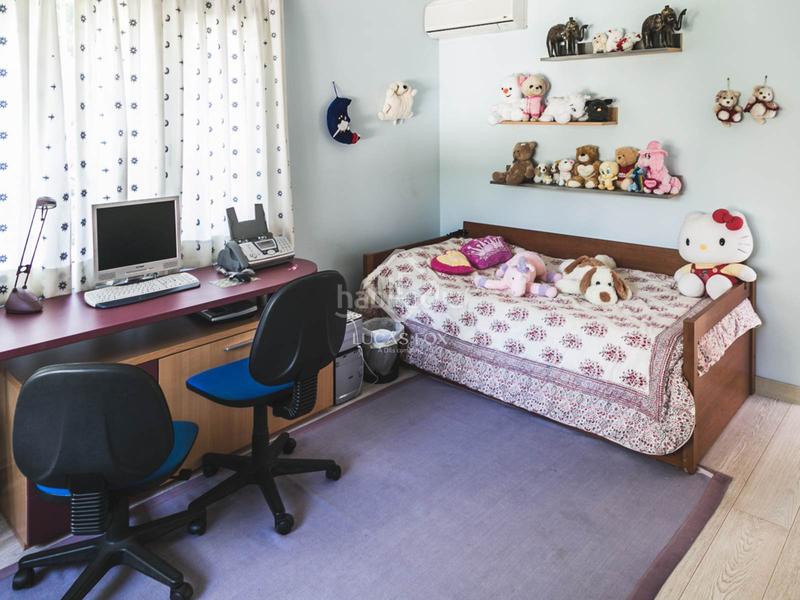 Foto e892e51f-81d5-421d-b20d-4cc42a81265d. Rent chalet with parking pool in Godella