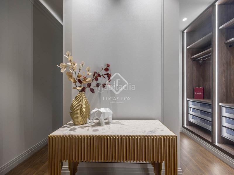 Foto 84f0d780-52d3-4068-bb84-900f1f0921ff. Location appartement dans Russafa Valencia