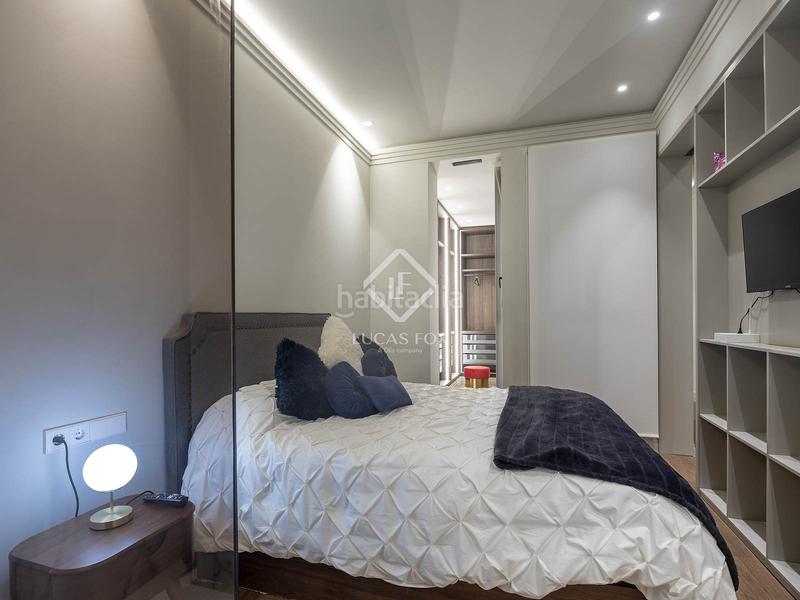 Foto 0416cc5b-ec40-4564-b9d7-bc4460b17953. Miete etagenwohnung in Russafa Valencia