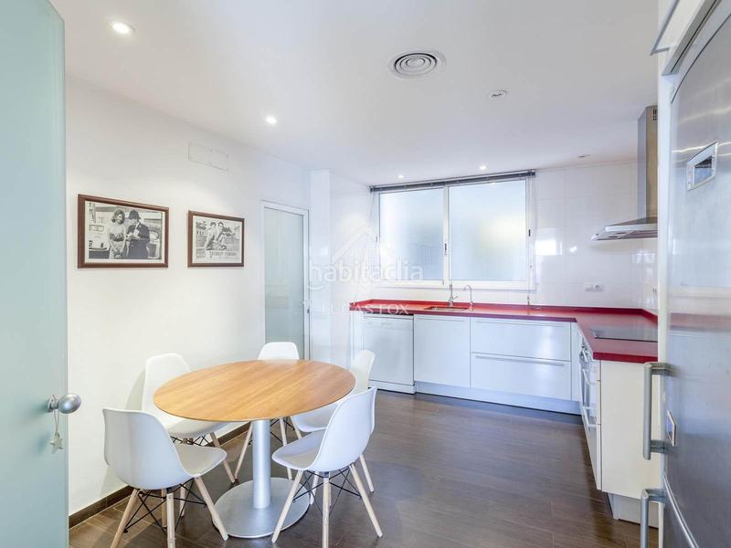 Foto e5b318a1-7959-43ff-afce-77761be05933. Rent flat with heating parking in La Xerea Valencia