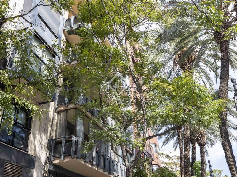 Foto aec4e9cd-b7bf-49a0-9cd6-9228504350e8. Location appartement avec parking dans Russafa Valencia