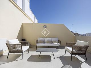 Location Attique à El Pla del Remei. Ático de 3 dormitorios  de 158m con terraza de 60 m, con reforma