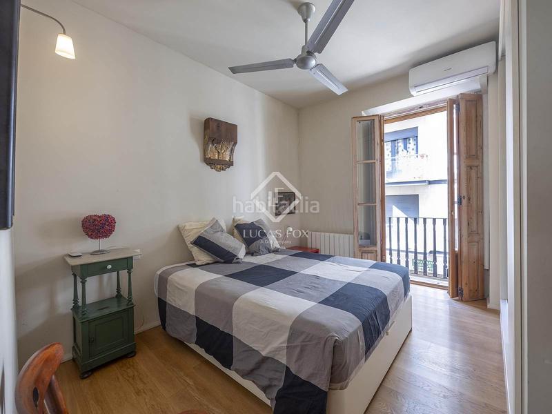 Foto b2d6f163-dfce-4595-b45d-56a26c6d78ff. Piso encantador piso reformado con una amplia terraza soleada en venta en un edificio modernista en Valencia