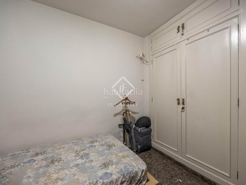 Foto aee16bf6-8503-4a86-bf27-725d8bd115bb. Flat with heating in Jaume Roig Valencia