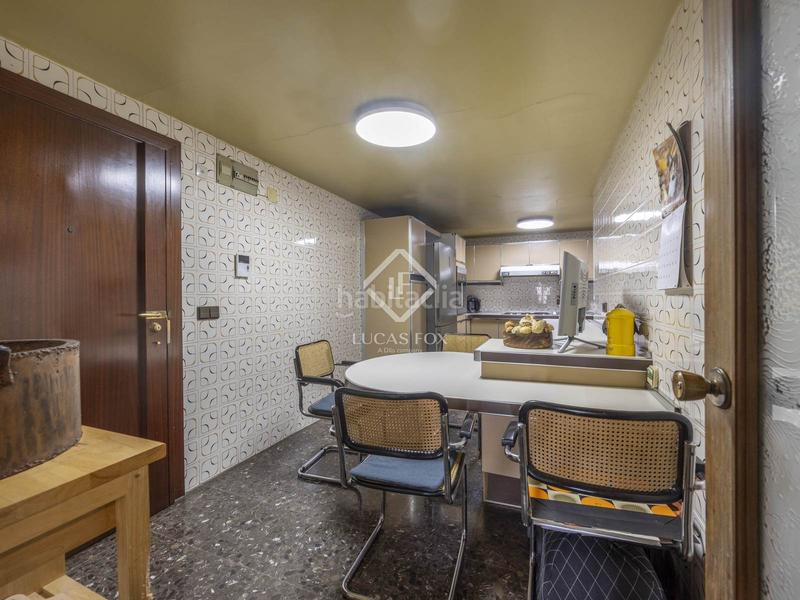 Foto c27c3170-eaff-4506-b48d-fa5c5b095142. Flat with heating in Jaume Roig Valencia