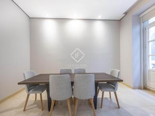 Affitto Appartamento in Sant Francesc. Piso en excelentes condiciones de 2 dormitorios con terraza de 7