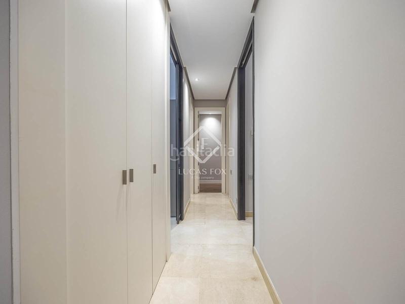 Foto 3a7fccd6-eee6-42e8-9cef-d446fc71f216. Affitto appartamento con riscaldamento parcheggio in Valencia