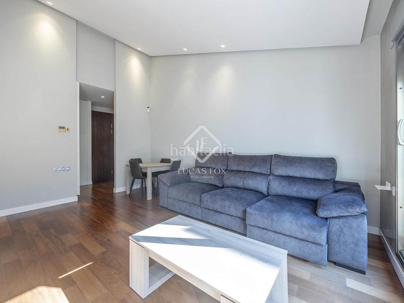 Foto 72ea1f62-5ea5-478a-8cd3-0004f3e3f81b. Location attique avec chauffage parking dans Sant Francesc Valencia