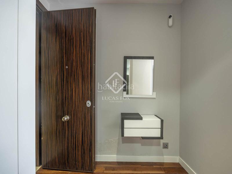 Foto 03dd54bc-8b44-4074-b0b6-258af4e3bf7e. Rent penthouse with heating parking in Sant Francesc Valencia