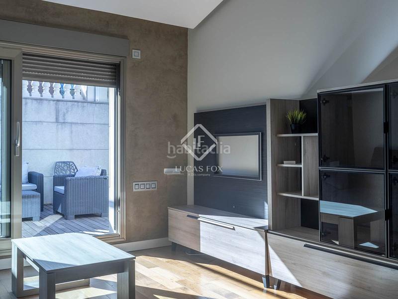 Foto 4ce671fd-522b-4fb9-8e44-7a39b28f6d5e. Rent penthouse with heating parking in Sant Francesc Valencia