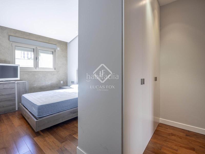 Foto 8793988b-d45c-41a6-b824-960d058c71cd. Rent penthouse with heating parking in Sant Francesc Valencia