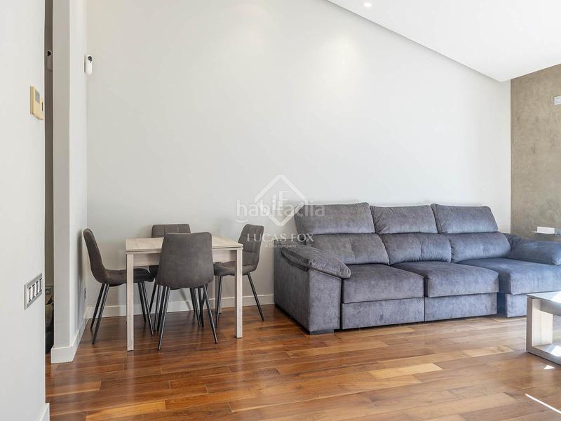 Foto b5655372-04fd-4ffa-9ba1-b85f311c08c4. Rent penthouse with heating parking in Sant Francesc Valencia