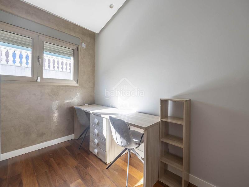 Foto b8628e95-c7eb-40e4-a792-1e2b442ab4ec. Rent penthouse with heating parking in Sant Francesc Valencia