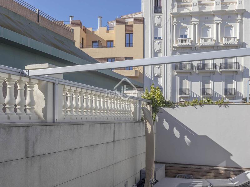 Foto cce1538d-2132-4175-8c7f-30589ec5a2dd. Rent penthouse with heating parking in Sant Francesc Valencia