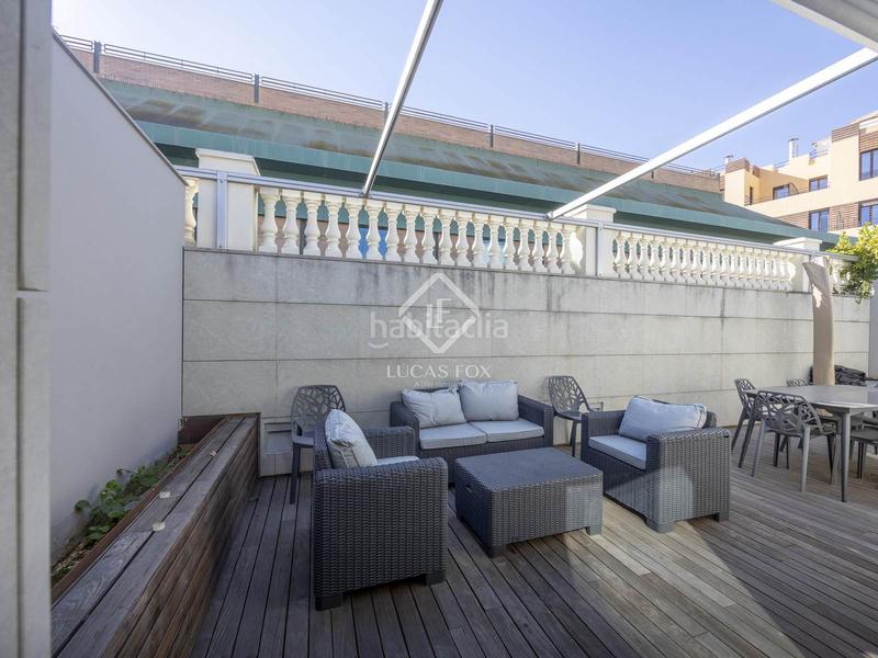 Foto e5769230-63d0-4df4-a2e6-934f6dbd0304. Rent penthouse with heating parking in Sant Francesc Valencia
