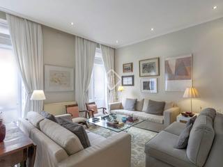 Location Appartement à El Pla del Remei. Piso en excelentes condiciones de 4 dormitorios amueblado en alq