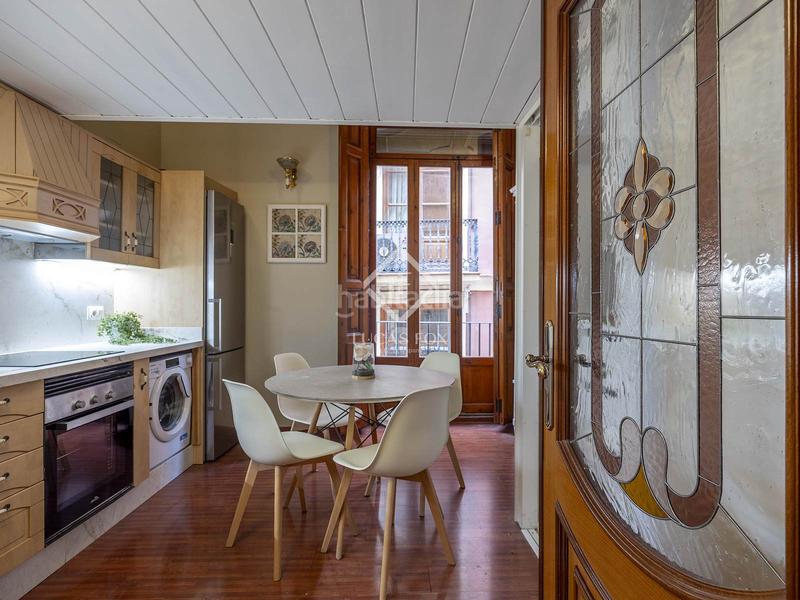 Foto 0d07fc49-640b-420f-8d67-afcc4f9e7a57. Location appartement avec chauffage dans El Mercat Valencia